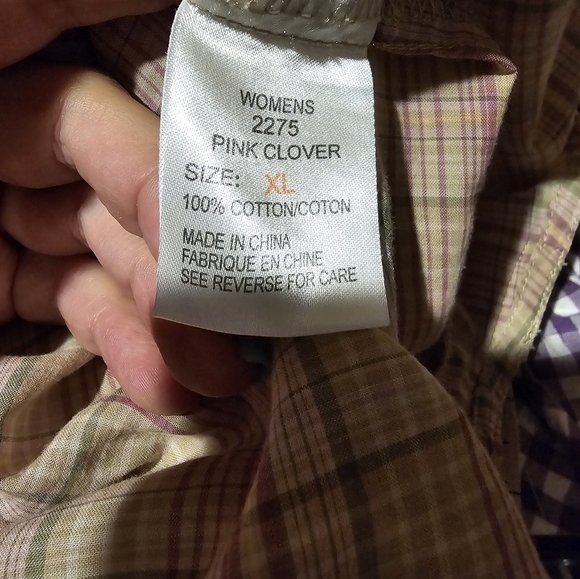 WOOLRICH Lightweight Size XL Top Button Down - Picture 5 of 6